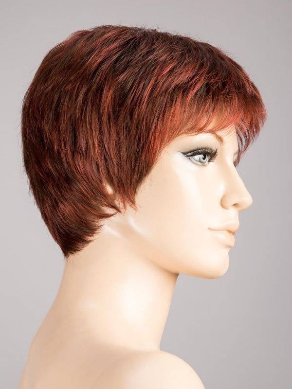 Perruque Cool coupe courte femme avec tulle cinéma invisible et bordure SENSITIVE pour un rendu naturel et confortable