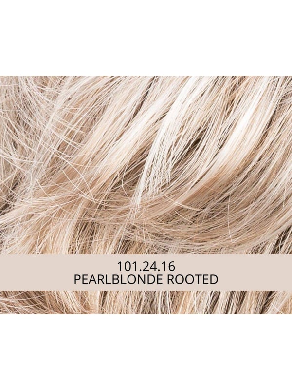 Perruque Raise rooted mix : coupe courte effilée dégradée, volume léger et effet racines foncées pour un rendu naturel.
