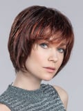 Perruque Beam Hair Power : carré court effilé, frange sensuelle, rendu chic et naturel
