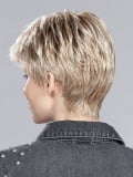 Perruque Bo Mono courte : style chic et sportif, effet naturel rooted ou mix, discrète et confortable