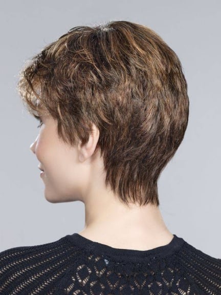 Mia Mono — perruque courte Ellen Wille, coupe jeune, volume naturel. 'Rooted' et 'mix' disponibles.