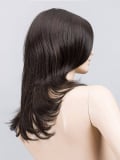 Perruque Voice Mono Ellen Wille : cheveux longs dégradés, raie au milieu, bordure invisible, rendu naturel et féminin.