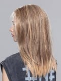 Perruque Ellen Wille Sleek Mono Part : longue chevelure dégradée, fibre synthétique thermo 130°C et bordure frontale invisible X