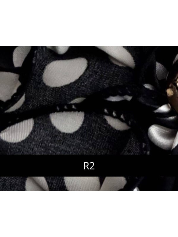 Foulard Romance MMParis à nouer sur turban : longs pans, volume et style, à porter seul ou en accessoire.