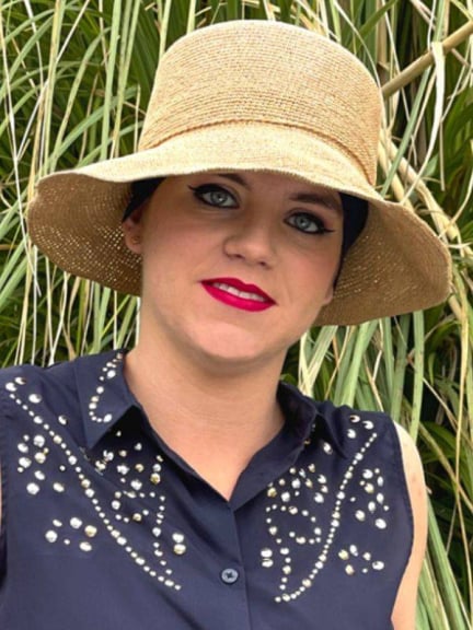 Chapeau Aliette 100% papier coloris sable - léger et élégant pour l'été