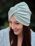Bonnet Cross — turban sans coutures, coloris élégants, taille unique 52–58. Essayez-le !