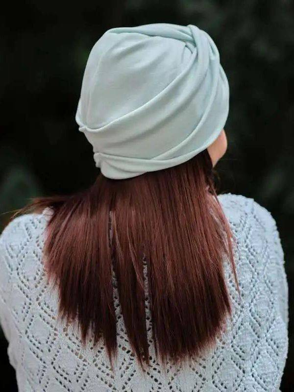 Bonnet Cross — turban sans coutures, coloris élégants, taille unique 52–58. Essayez-le !