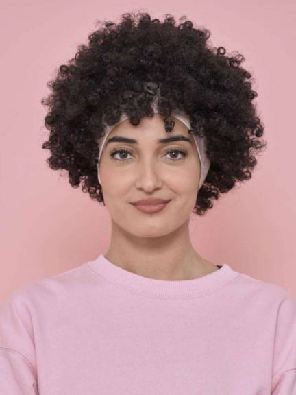 Demie perruque bandeau afro crépue en fibre curly japonaise — look naturel et confortable