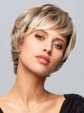 Perruque Dallas Mono Lace Deluxe Gisela Mayer : coupe courte moderne, monofilament + lace front, volume léger et rendu naturel