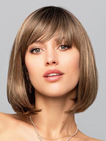 Perruque Paige Mono Part - carré mi‑long naturel, frange effilée (Gisela Mayer Vision 3000)