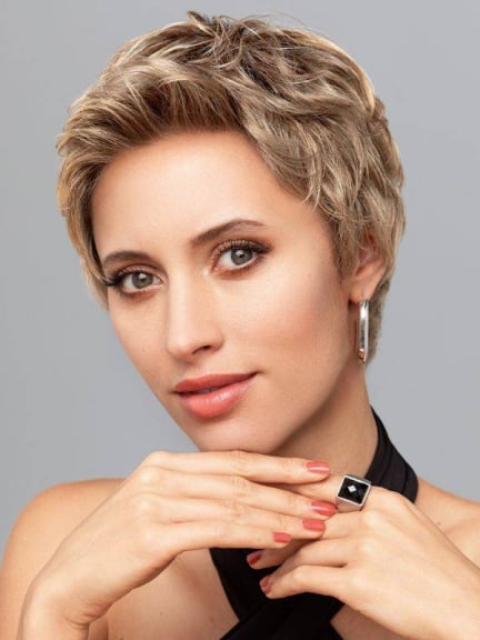 Zara Lace Special Large — perruque synthétique naturelle, grand tour de tête 58-60 cm