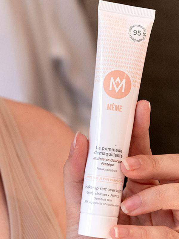 Pommade Démaquillante MÊME 50ml : baume qui se transforme en huile, démaquillage doux visage et yeux, peaux sensibles.