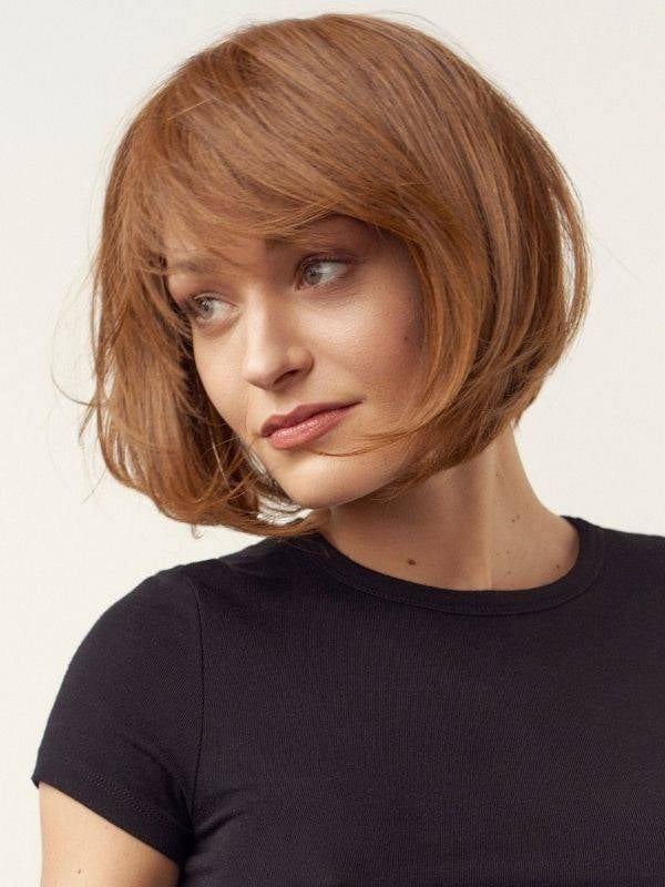 Perruque Céline mi-longue lisse avec frange - Fibre synthétique résistante 180°C, ANTIGLISSE