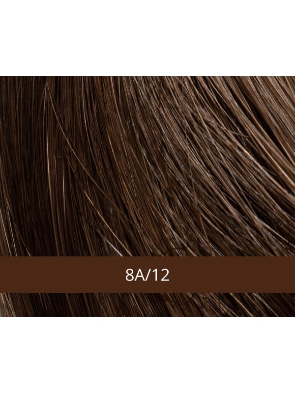 Perruque Inès NJ Création : coupe courte effilée, volume sur le dessus, tulle frontal discret, fibre synthétique effet naturel