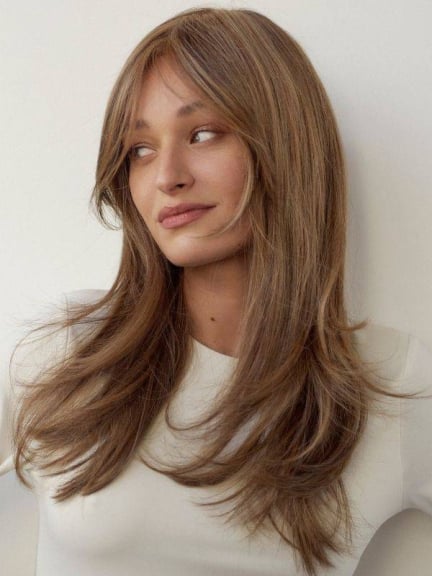 Iris - Perruque médicale longue NJ Création, frange rideau, fibre synthétique réaliste