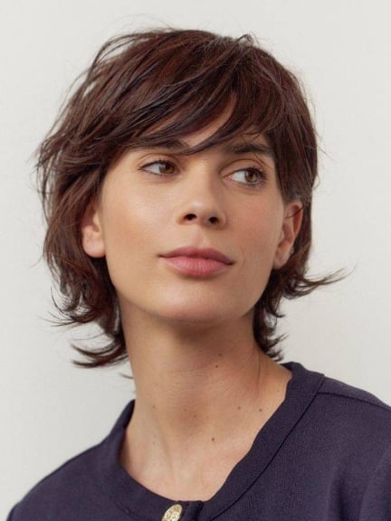 Nathalie Mixte — perruque mi‑longue avec frange, fibres mixtes thermo et bonnet ANTIGLISSE