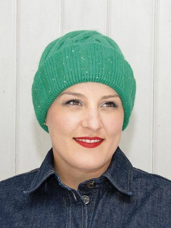 Bonnet Robin MM Paris en laine, angora et acrylique : bonnet d’hiver doux, chaud et élégant, coloris féminins.