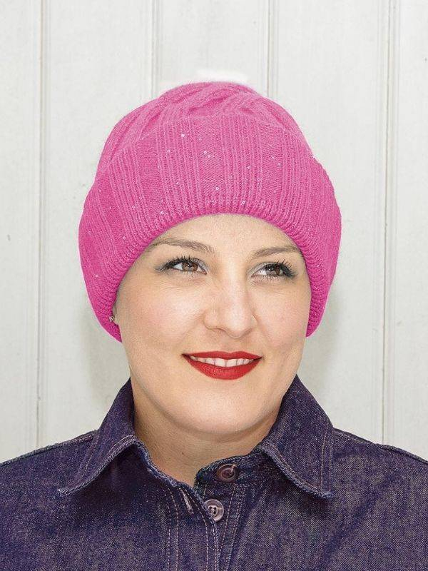 Bonnet Robin MM Paris en laine, angora et acrylique : bonnet d’hiver doux, chaud et élégant, coloris féminins.