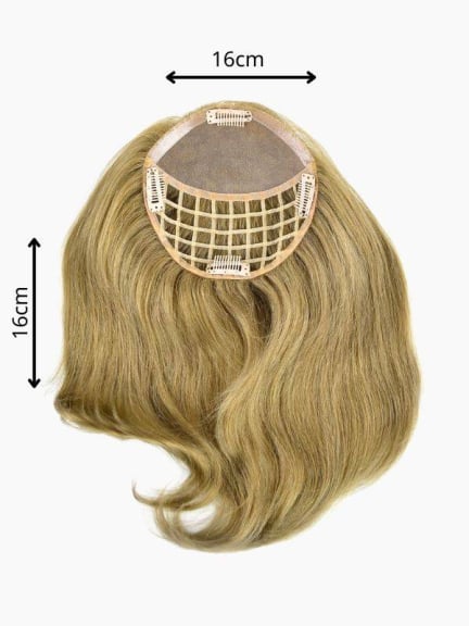 Volumateur Nancy 16x16 cm, ondulations naturelles en 100% Remy Hair, clips intégrés et maintien anti‑dérapant P.U.