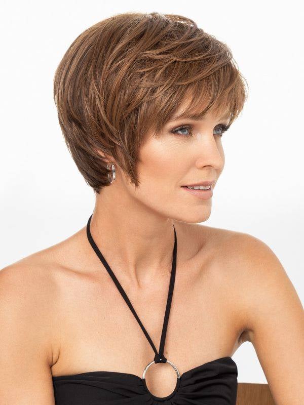 Perruque Magic Cut Gisela Mayer : coupe courte volumineuse, frange dense et bordure invisible pour un effet naturel.