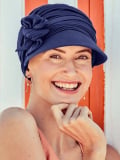 Casquette Briana Cap bambou UPF 50+ Christine Headwear, visière large et pans à nouer pour cuir chevelu sensible