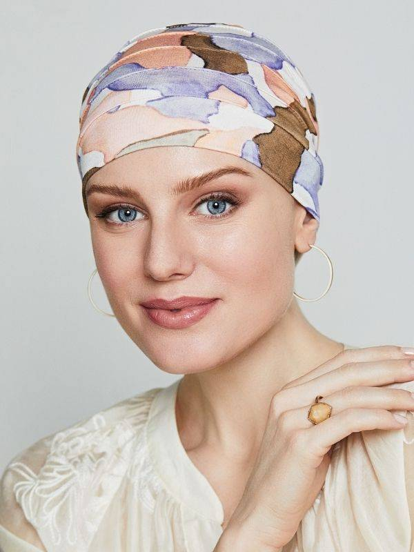 Turban Florida Printed Gisela Mayer, imprimé plissé en bambou doux pour chimiothérapie, alopécie et cuirs chevelus sensibles.