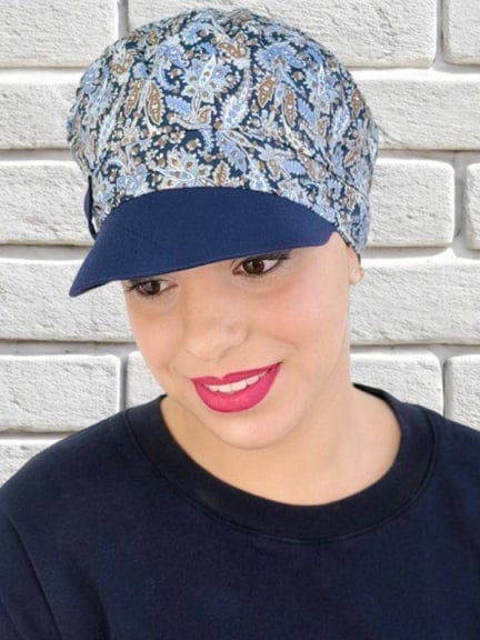 Portez la Casquette Hugo : 100% coton ultra léger, confort et motif élégant