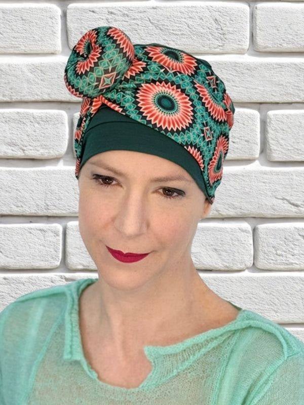 Bandeau Rosalie MM Paris en acrylique, gros nœud pour ajouter du volume et du style à un turban classique