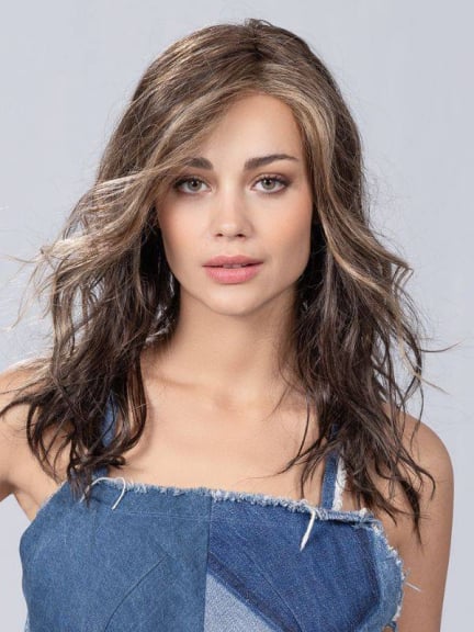 Perruque Arrow Mono Part — longues boucles dégradées, dessus plat et bordure invisible