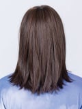 Perruque Jacky Ellen Wille Perucci : coupe lisse et droite, frange épaisse, fibre synthétique thermoformable jusqu’à 130°C