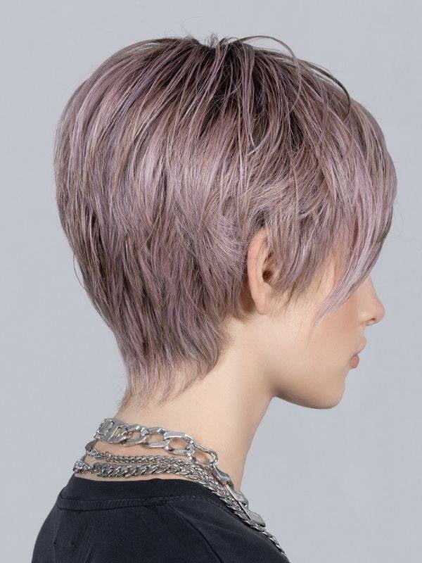 Perruque Link Mono Part Ellen Wille : coupe courte asymétrique, fibre synthétique thermo 140°C, effet naturel et discret.