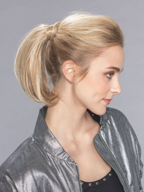 Queue de cheval Tonic Ellen Wille 30 cm, extension à clip avec ruban, fibre synthétique thermorésistante pour un rendu naturel.