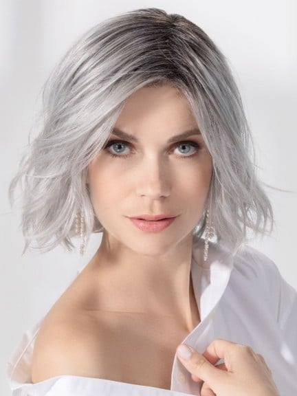 Perruque Esprit Small Soft — carré mi‑long, confort médical, rendu naturel