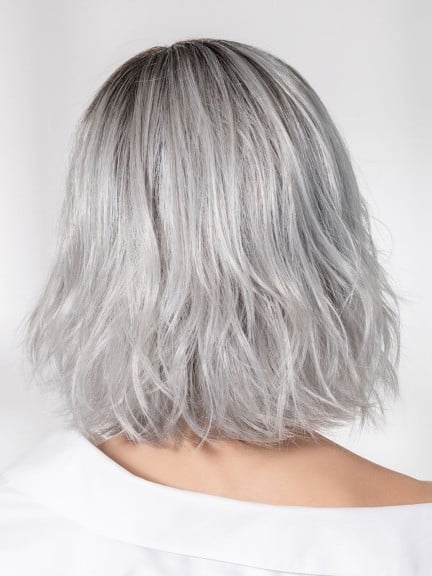 Perruque Esprit Small Soft — carré mi‑long, confort médical, rendu naturel