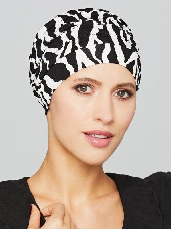 Turban Florida Printed Gisela Mayer, imprimé plissé en bambou doux pour chimiothérapie, alopécie et cuirs chevelus sensibles.