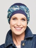 Bandeau Zoye Gisela Mayer en viscose douce, porté sur le bonnet Cap Nele Blue (réf. B-305).