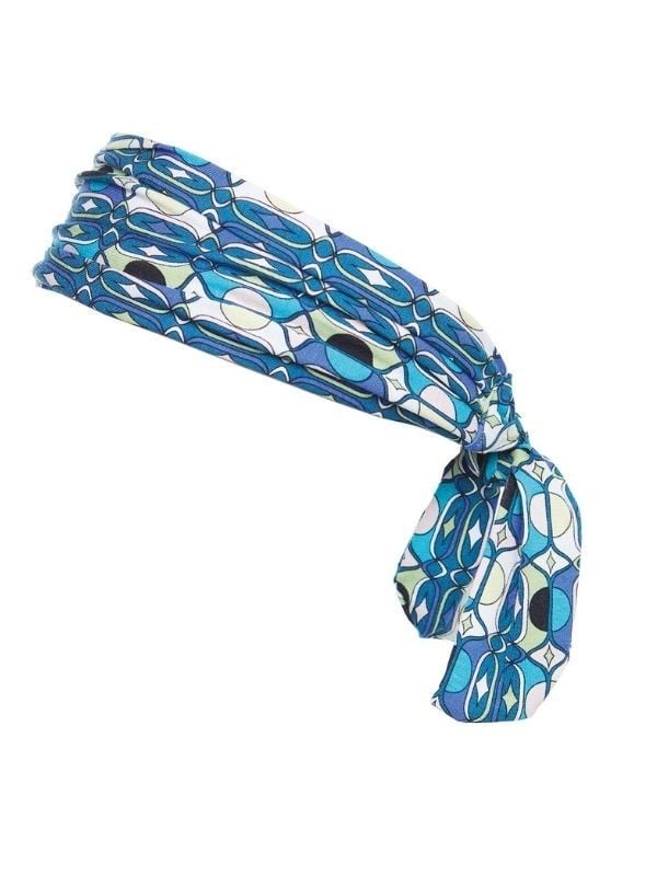 Bandeau Jolie Gisela Mayer imprimé à nouer, porté sur turban Luna 460 – doux et confortable pour crâne sensible.