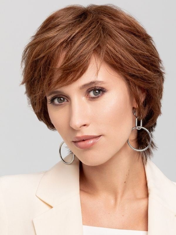 Perruque Firenze HH Gisela Mayer : coupe courte en cheveux naturels Remy Hair avec lace front invisible, confortable et modulabl