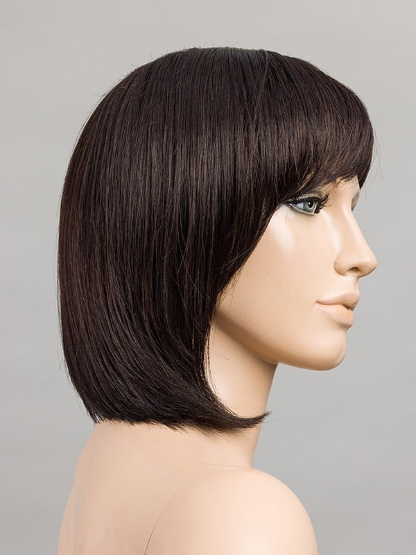 Perruque Change : carré mi-long effilé avec frange droite, fibre synthétique, look catwalk naturel et facile à coiffer.