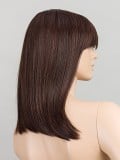 Perruque Jacky Ellen Wille Perucci : coupe lisse et droite, frange épaisse, fibre synthétique thermoformable jusqu’à 130°C