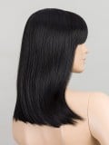 Perruque Jacky Ellen Wille Perucci : coupe lisse et droite, frange épaisse, fibre synthétique thermoformable jusqu’à 130°C