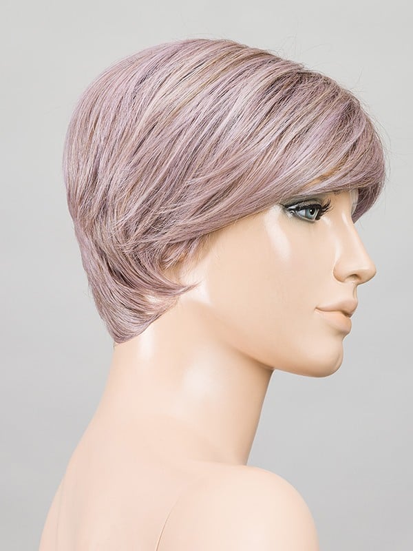 Perruque Link Mono Part Ellen Wille : coupe courte asymétrique, fibre synthétique thermo 140°C, effet naturel et discret.