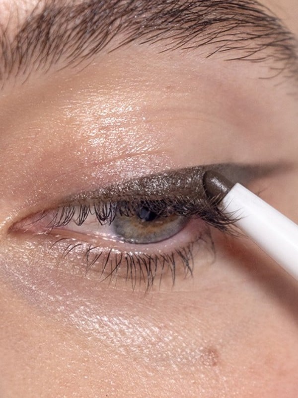 Crayon pour les yeux MÊME brun-noir haute tolérance, yeux sensibles