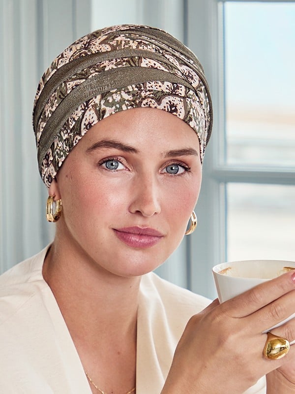 Turban Hindi Bambou Christine Headwear en viscose de bambou Caretech®, bonnet élégant et confortable pour alopécie ou chimio.