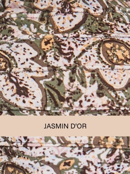 Adoptez le Turban Hindi Bambou — plissé, léger et thermo-régulateur