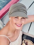 Casquette chimio Drapée Soft Line Sun Christine Headwear : drapé volume, visière, UPF50+ et technologie 37.5® pour cuir chevelu 