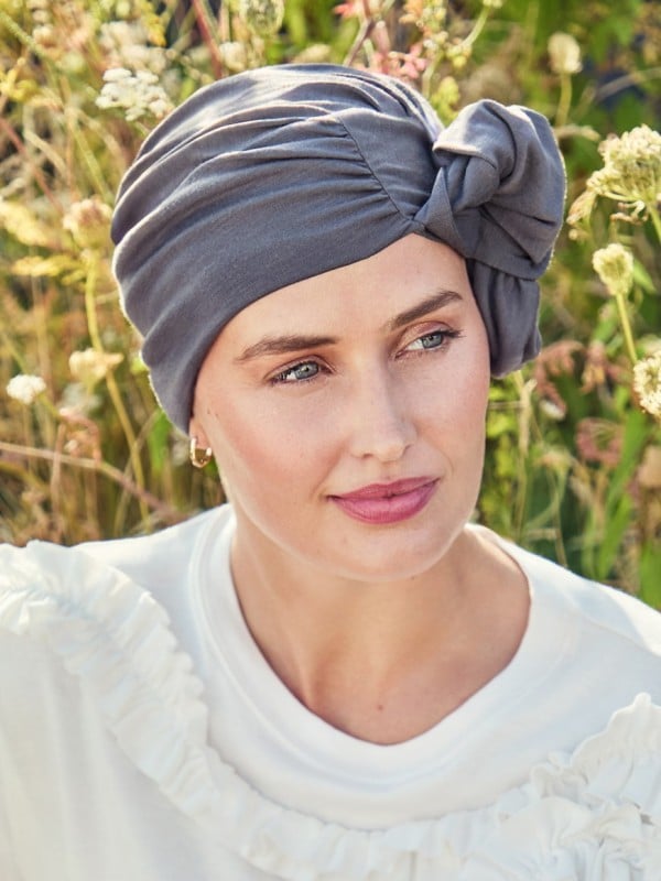 Bonnet Shakti 37.5 Christine Headwear avec bandeau volumineux