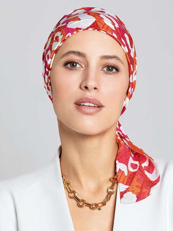 Turban Nola Short Gisela Mayer, à pans mi-longs à nouer, 100% viscose douce et respirante, idéal en cas d’alopécie ou chimio