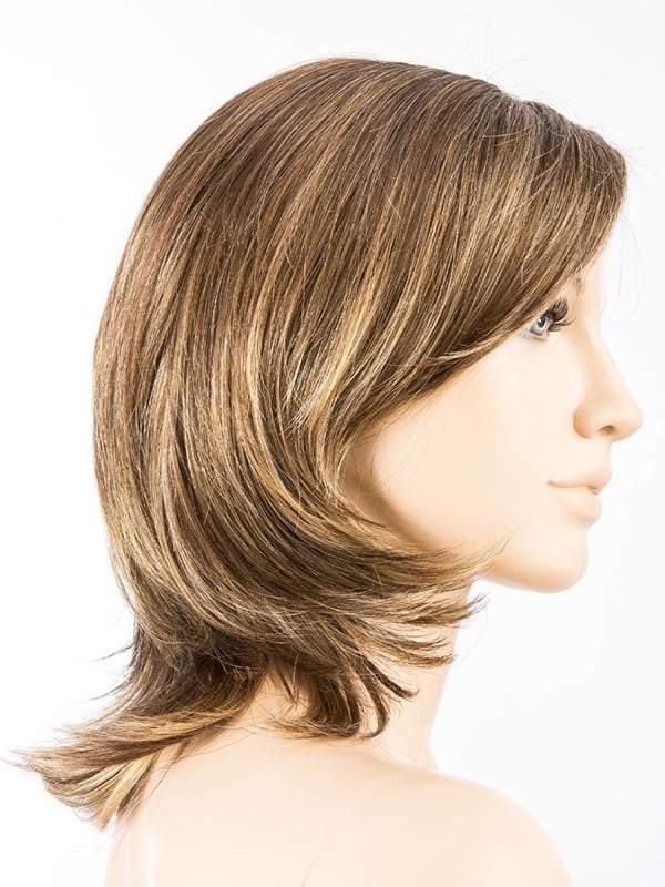 Perruque Casino Mono Part Hair Power mi-longue, pointes effilées, effet rooted et mix pour un rendu naturel et féminin
