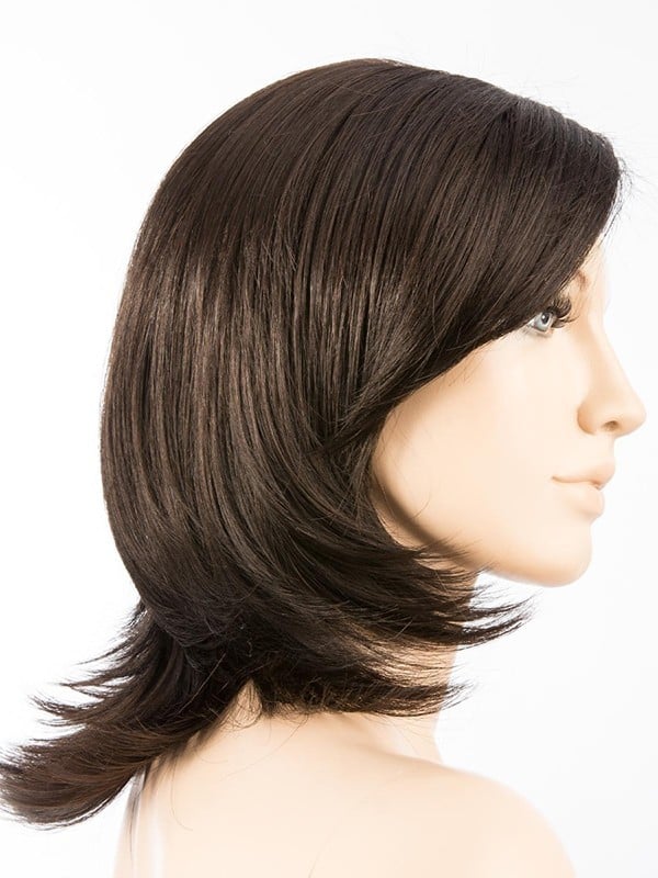 Perruque Casino Mono Part Hair Power mi-longue, pointes effilées, effet rooted et mix pour un rendu naturel et féminin